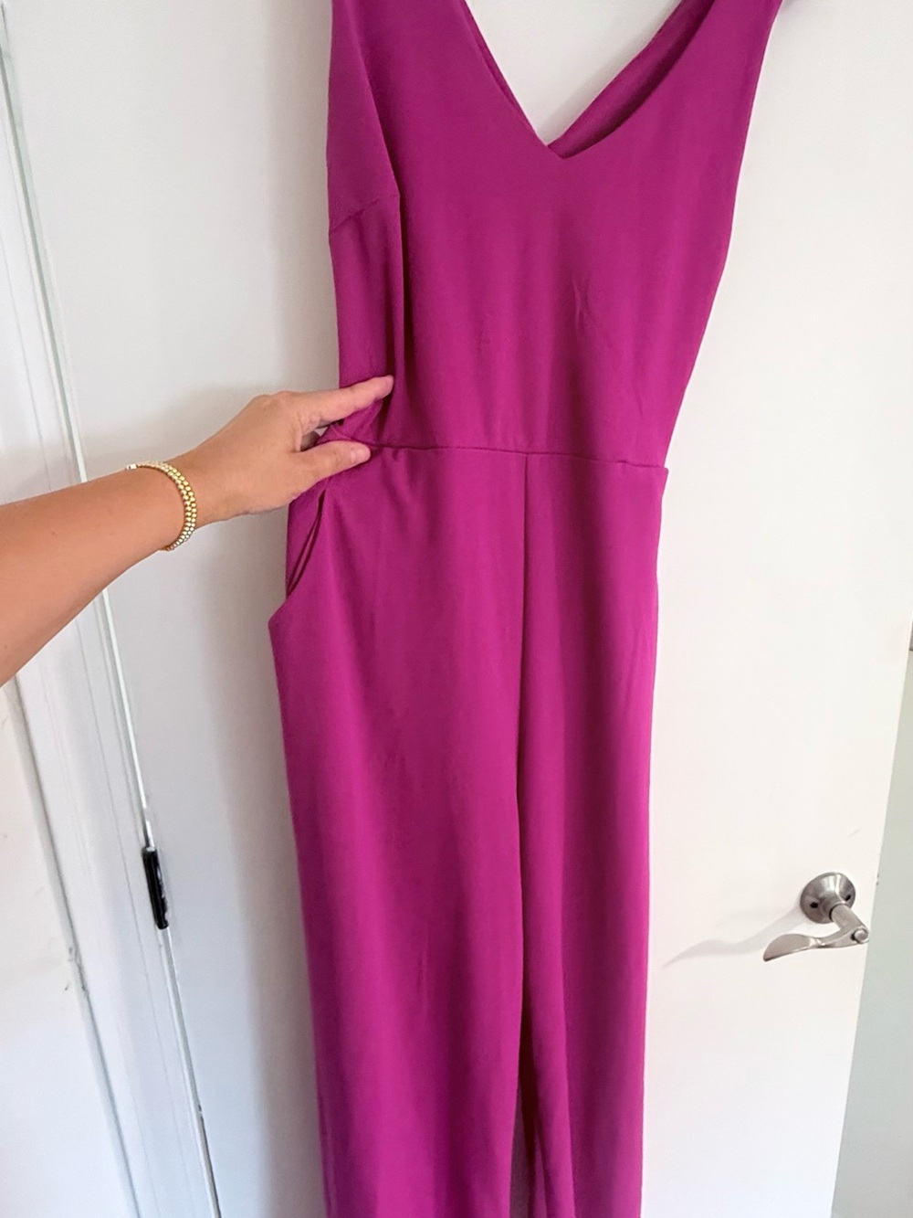 Magenta V-Neck Sleeveless Jumpsuit